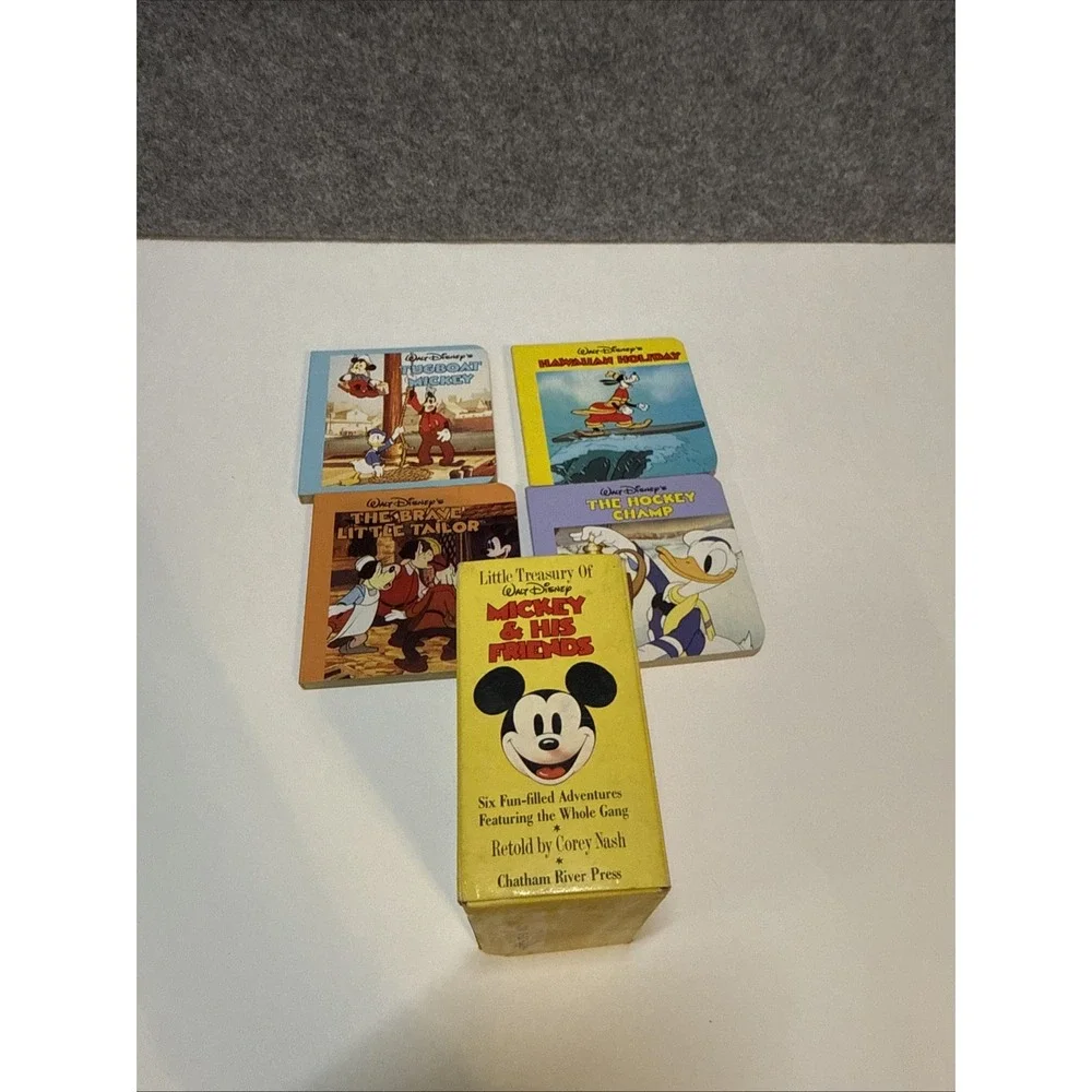 Little Treasury of Walt Disney Mickey Mouse Friends Board Books Slipcase 4 Only